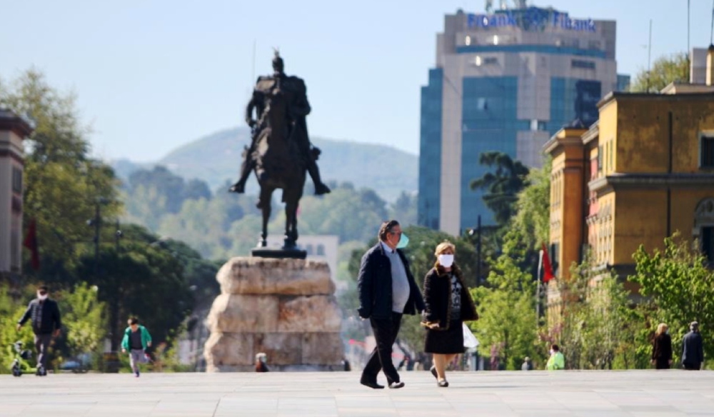 OBSH: Shqiperia do perballet me kosto te larta shendetesore nga plakja